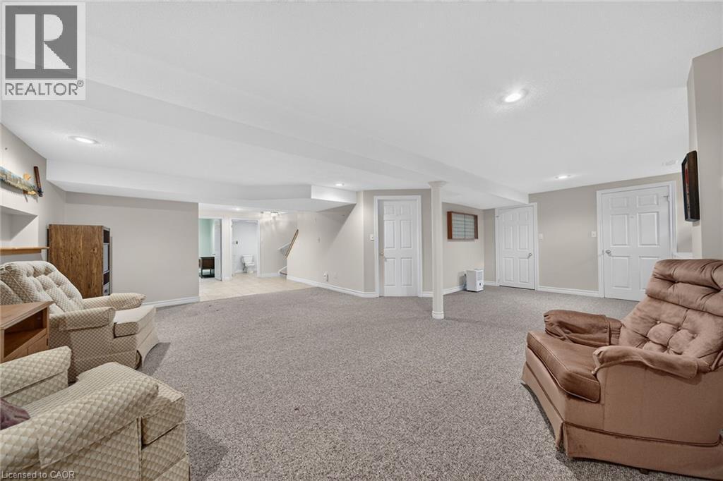 21 Twentyplace Boulevard, Hamilton, ON - Indoor