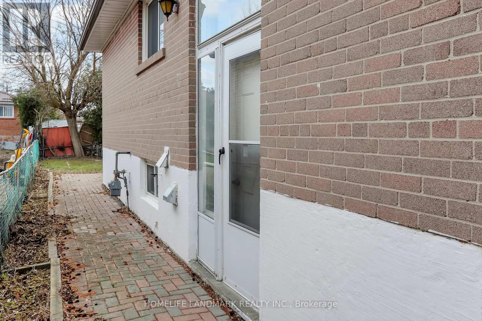 225 Pineway Boulevard, Toronto, ON - Outdoor With Exterior