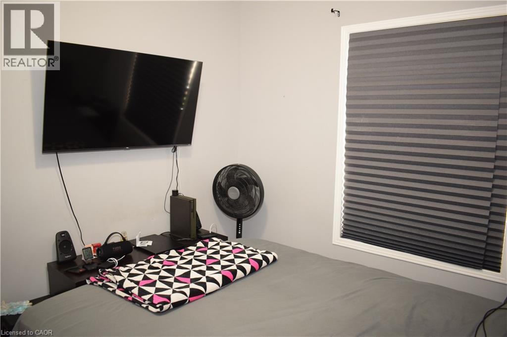 Additional content - 720 Brookmill Place, Waterloo, ON - Indoor Photo Showing Bedroom