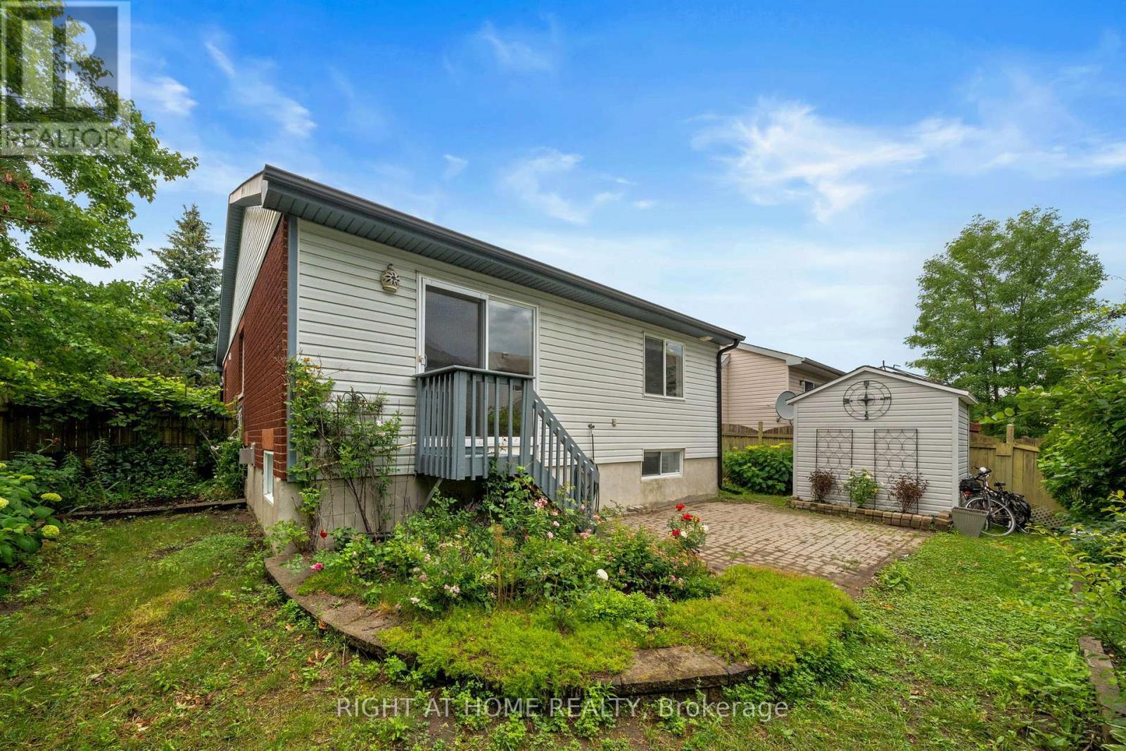 120 Grandpark Circle, Ottawa, ON - Outdoor