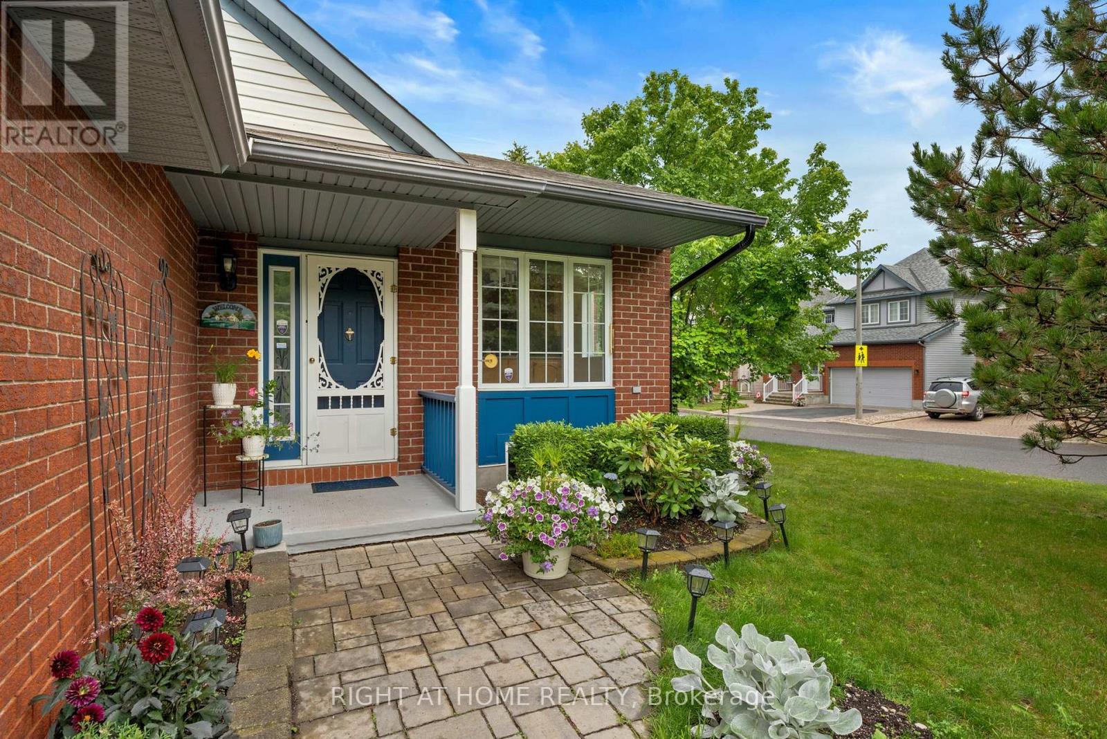 120 Grandpark Circle, Ottawa, ON - Outdoor