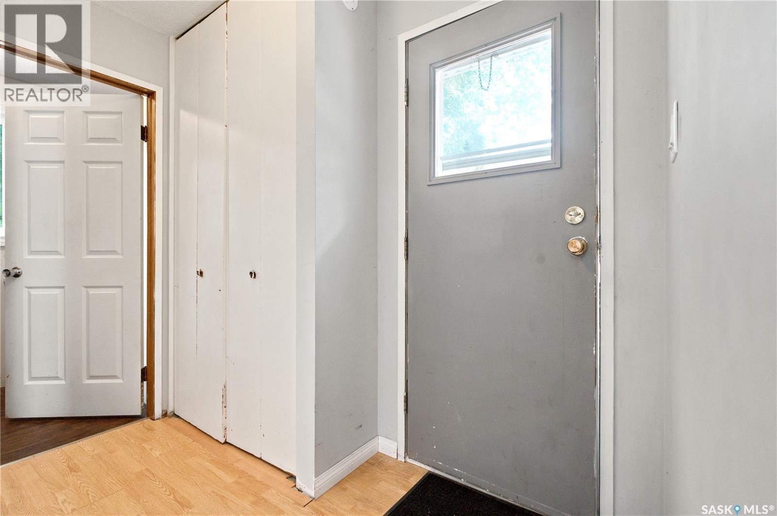 310 Douglas Crescent, Saskatoon, SK - Indoor Photo Showing Other Room