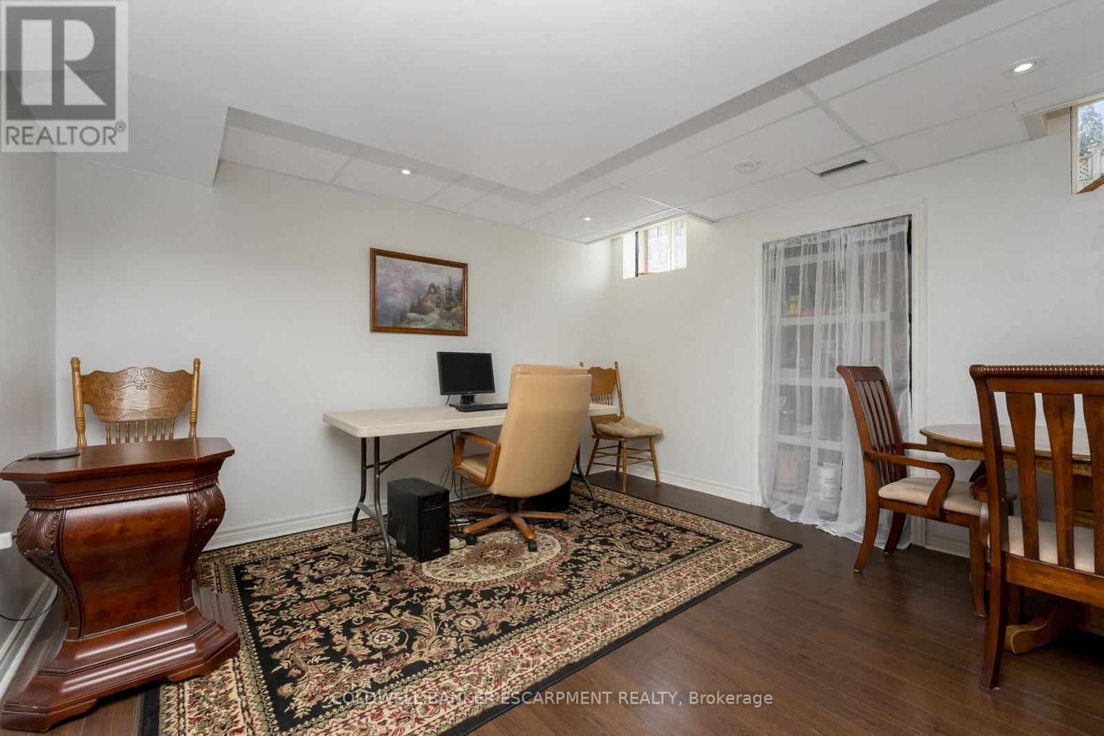 593 Caverhill Crescent, Milton, ON - Indoor Photo Showing Office