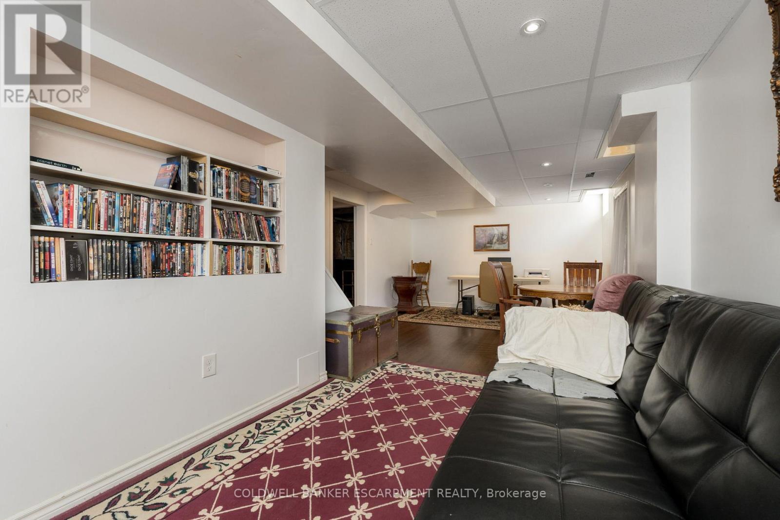 593 Caverhill Crescent, Milton, ON - Indoor