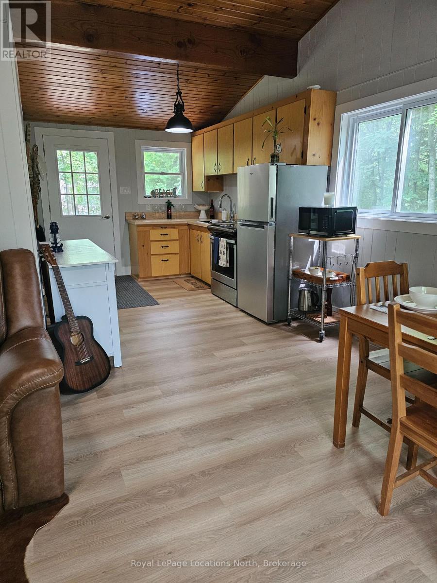 1204 Tiny Beaches Road North Road N, Tiny, ON - Indoor