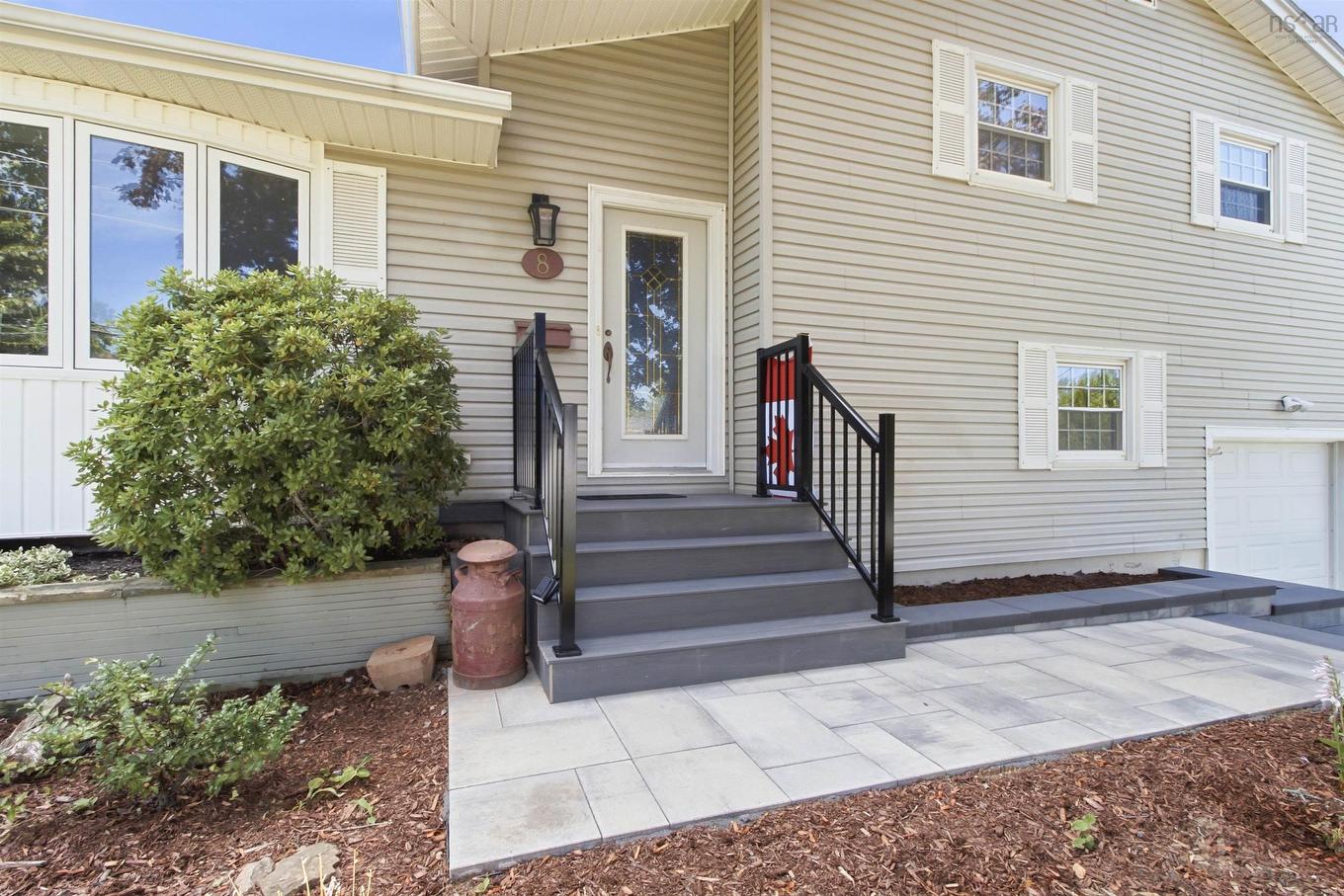 8 Lakeview Drive, Windsor, NS - Outdoor