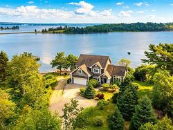 3329 Highway 3 East Chester, NS B0J 1J0