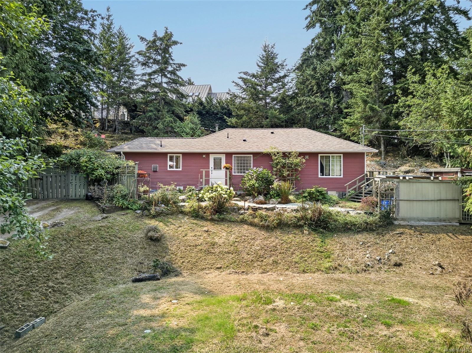 211 Quarry Dr, Salt Spring, BC