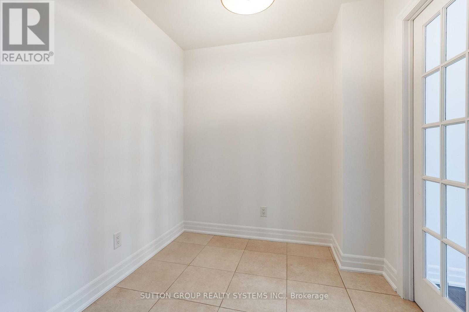 408 - 15 Rean Drive, Toronto, ON - Indoor Photo Showing Other Room