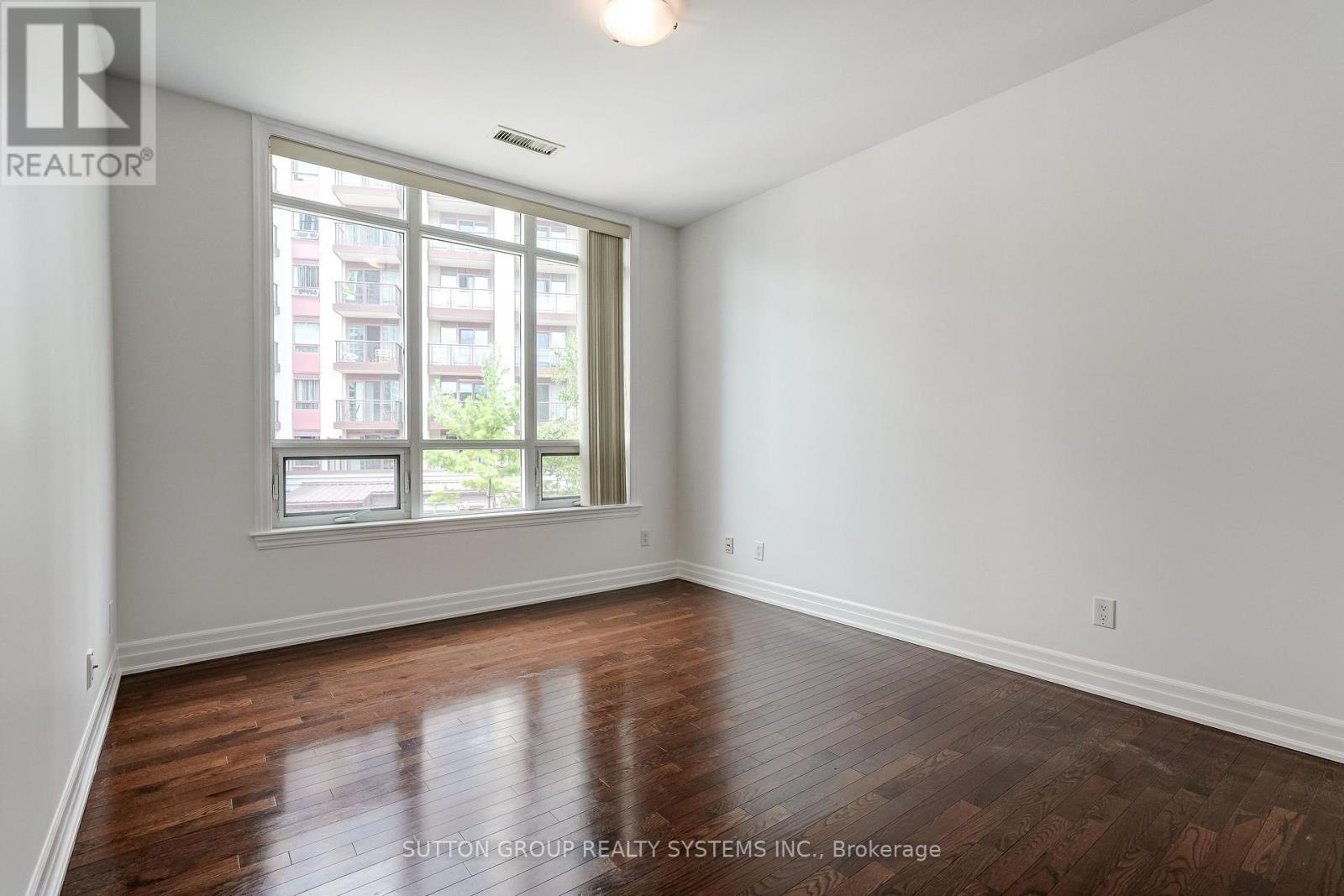 Primary Bedroom with Semi-Ensuite - 408 - 15 Rean Drive, Toronto, ON - Indoor Photo Showing Other Room