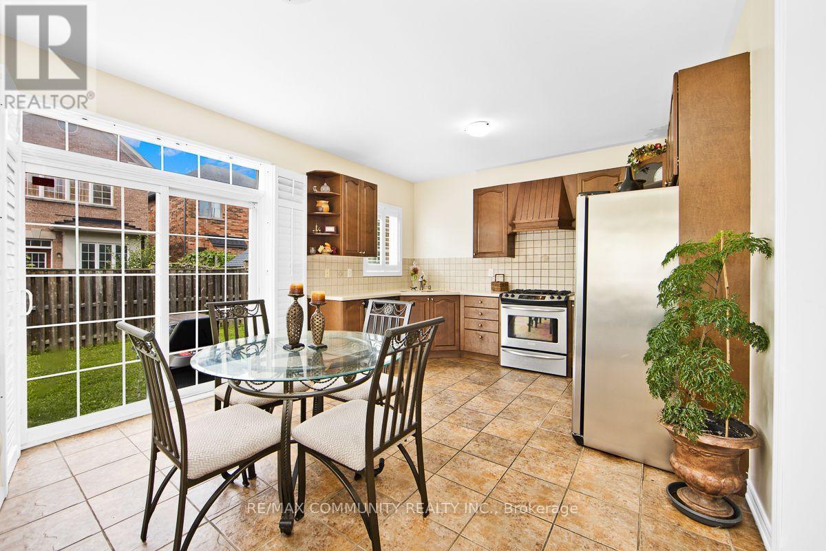 2 Solace Road, Markham, ON - Indoor