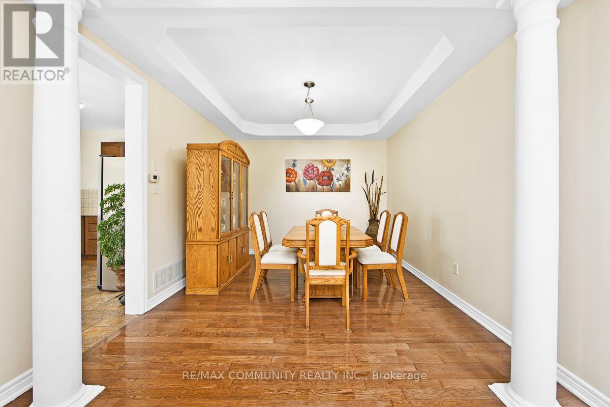 2 Solace Road, Markham, ON - Indoor Photo Showing Dining Room