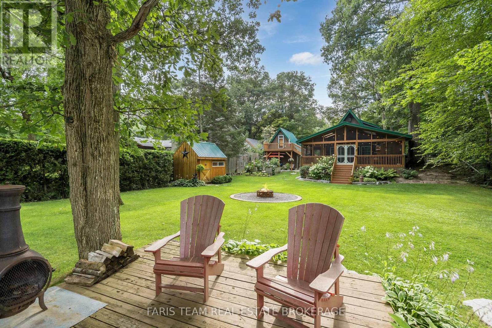 7353 Davy Drive, Ramara, ON - Outdoor With Deck Patio Veranda