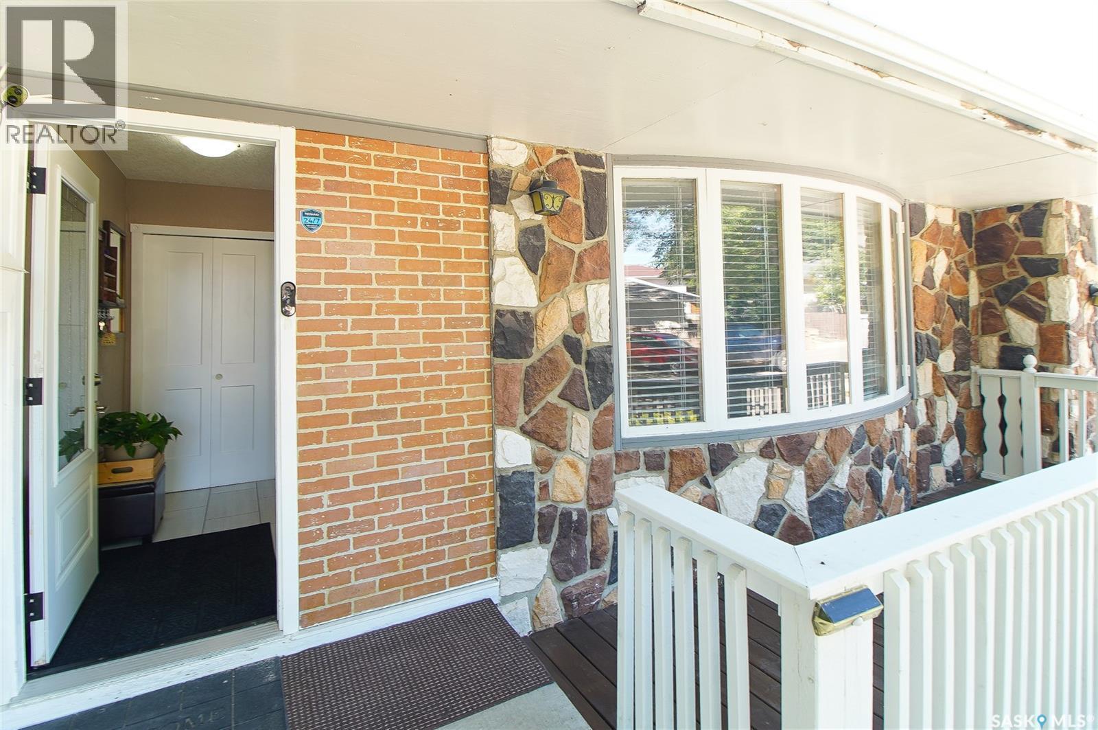 18 Kyle Street, Regina, SK - With Exterior