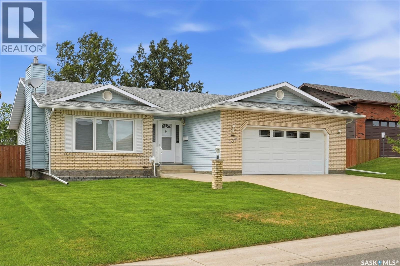 139 Wright Crescent, Biggar, SK - Outdoor