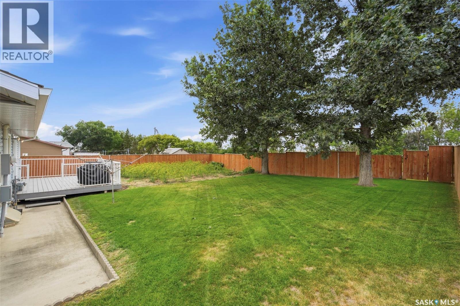 139 Wright Crescent, Biggar, SK - Outdoor