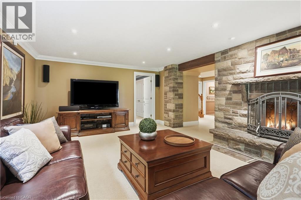 314 7Th Concession Road E, Flamborough, ON - Indoor Photo Showing Living Room With Fireplace