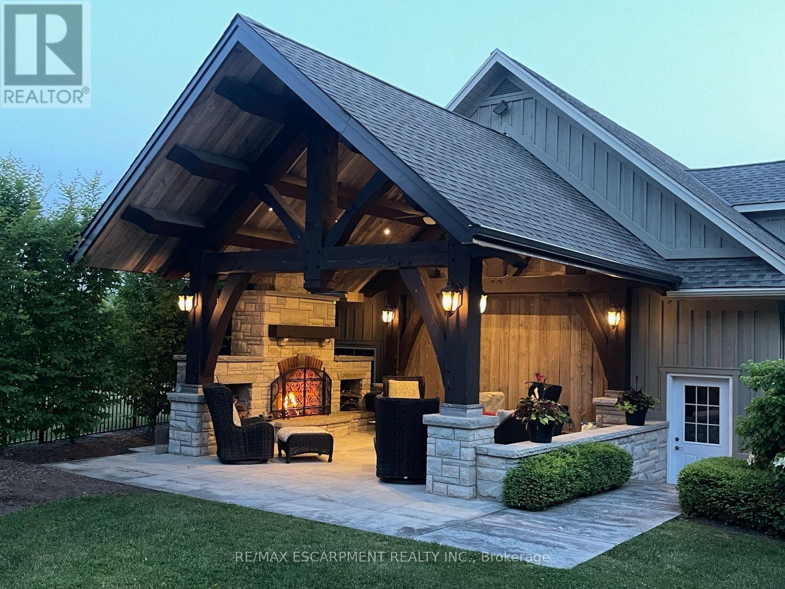 314 7Th Concession Road E, Hamilton, ON - Outdoor