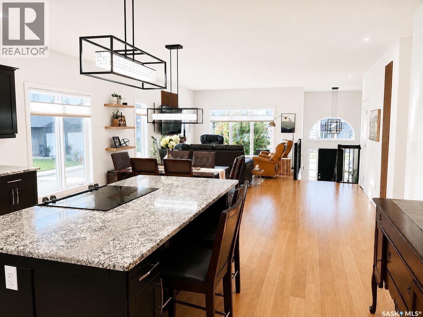1 Glen Howard Way, Prince Albert, SK - Indoor Photo Showing Kitchen