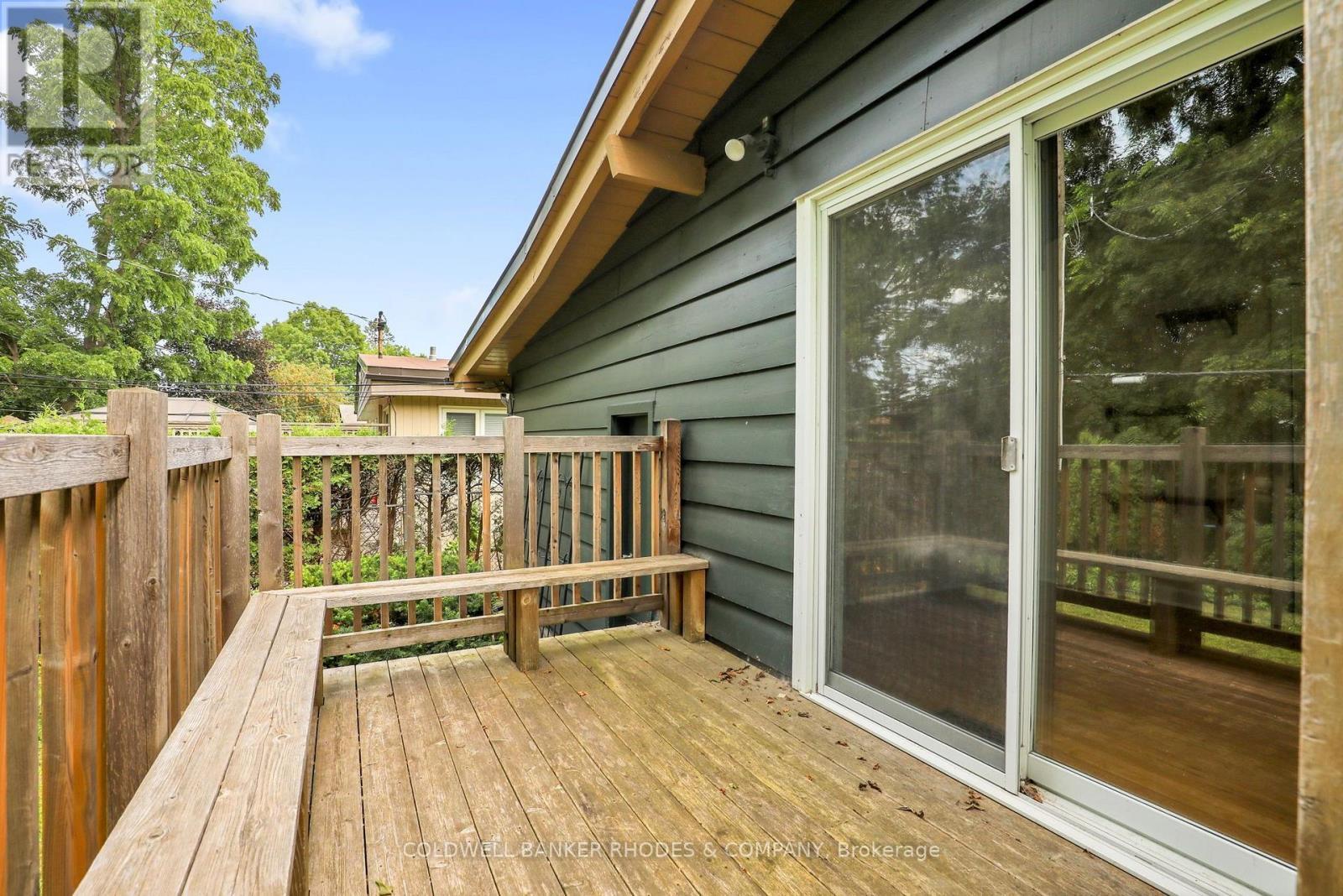 359 Mountbatten Avenue, Ottawa, ON - Outdoor With Deck Patio Veranda With Exterior