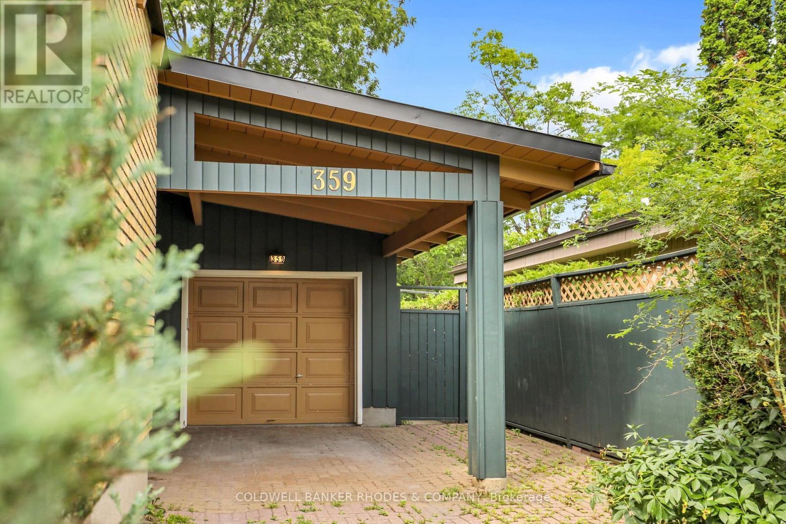 359 Mountbatten Avenue, Ottawa, ON - Outdoor With Exterior