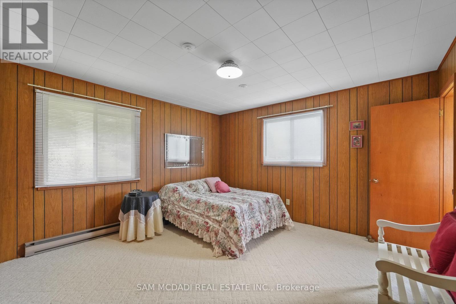 5114 Allan Path, Erin, ON - Indoor Photo Showing Bedroom