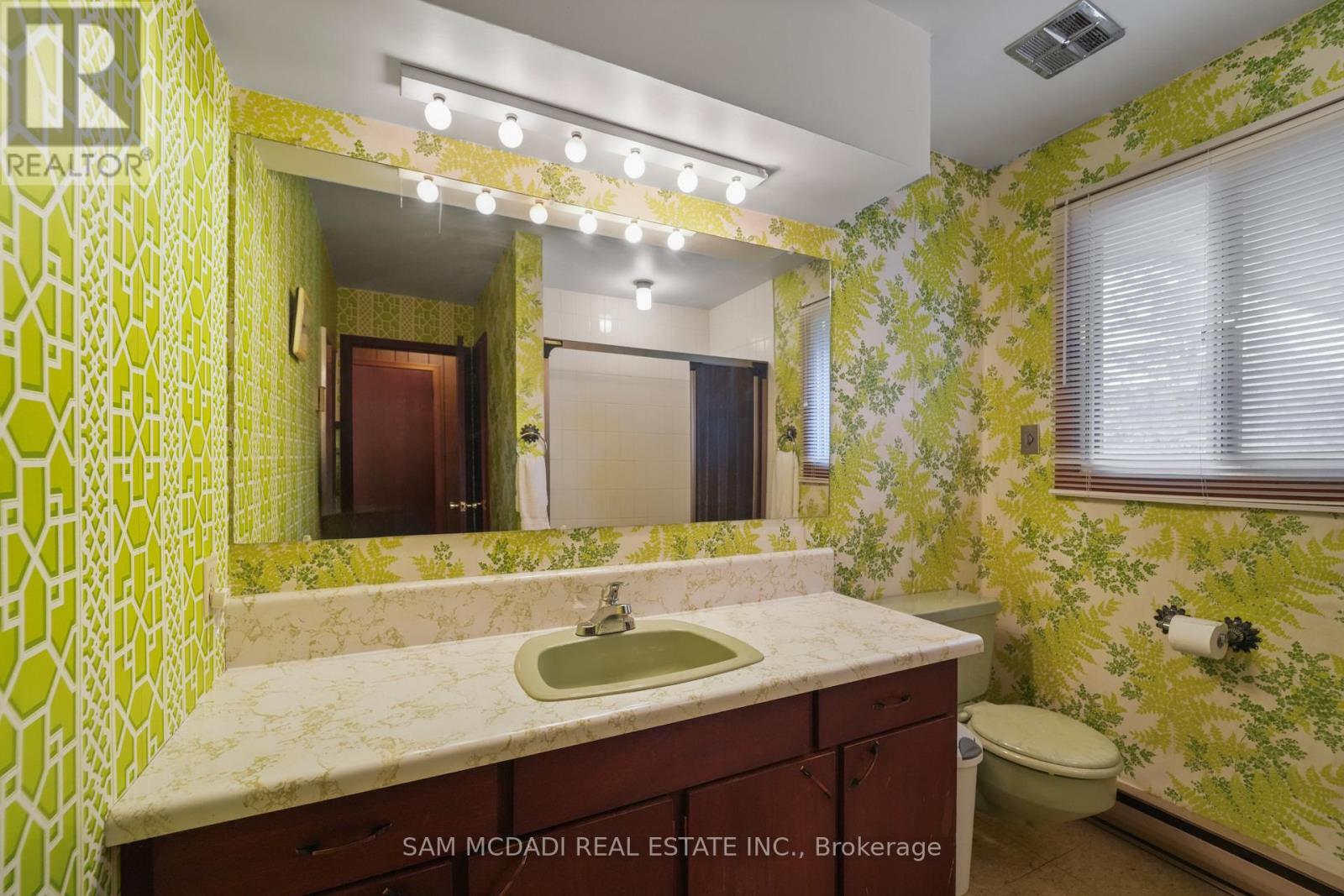 5114 Allan Path, Erin, ON - Indoor Photo Showing Bathroom