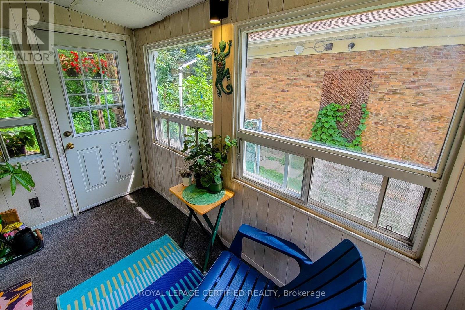 55 Garner Road, Hamilton, ON - Indoor Photo Showing Other Room
