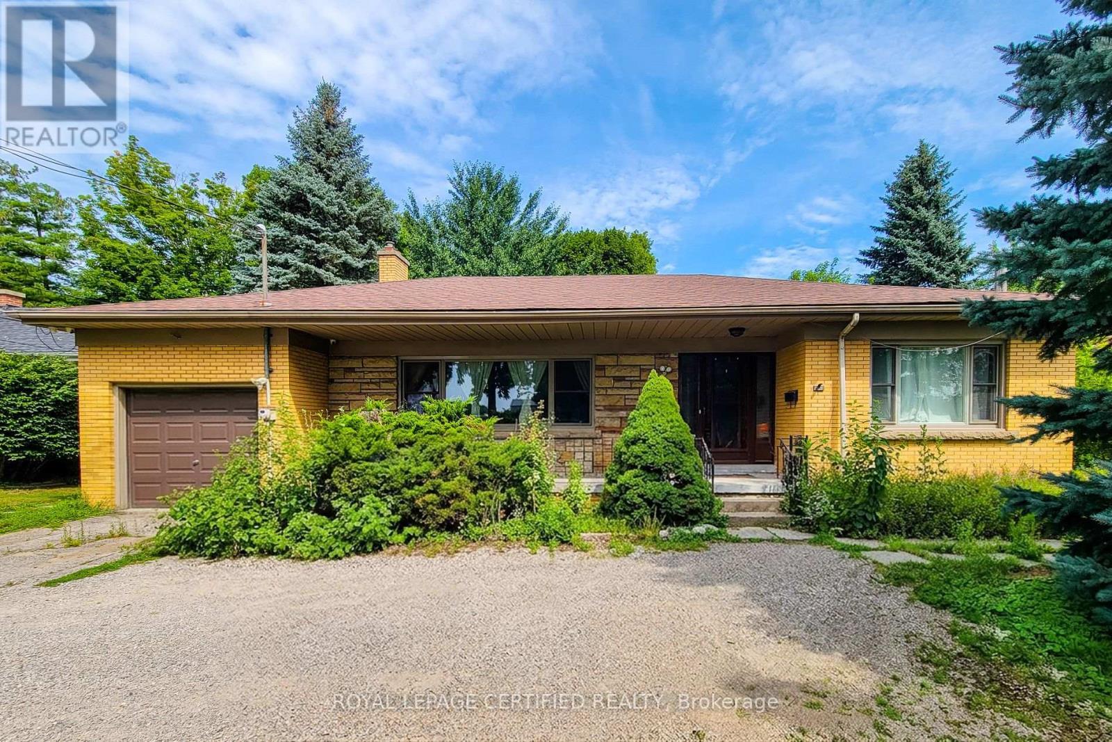 55 Garner Road, Hamilton, ON - Outdoor