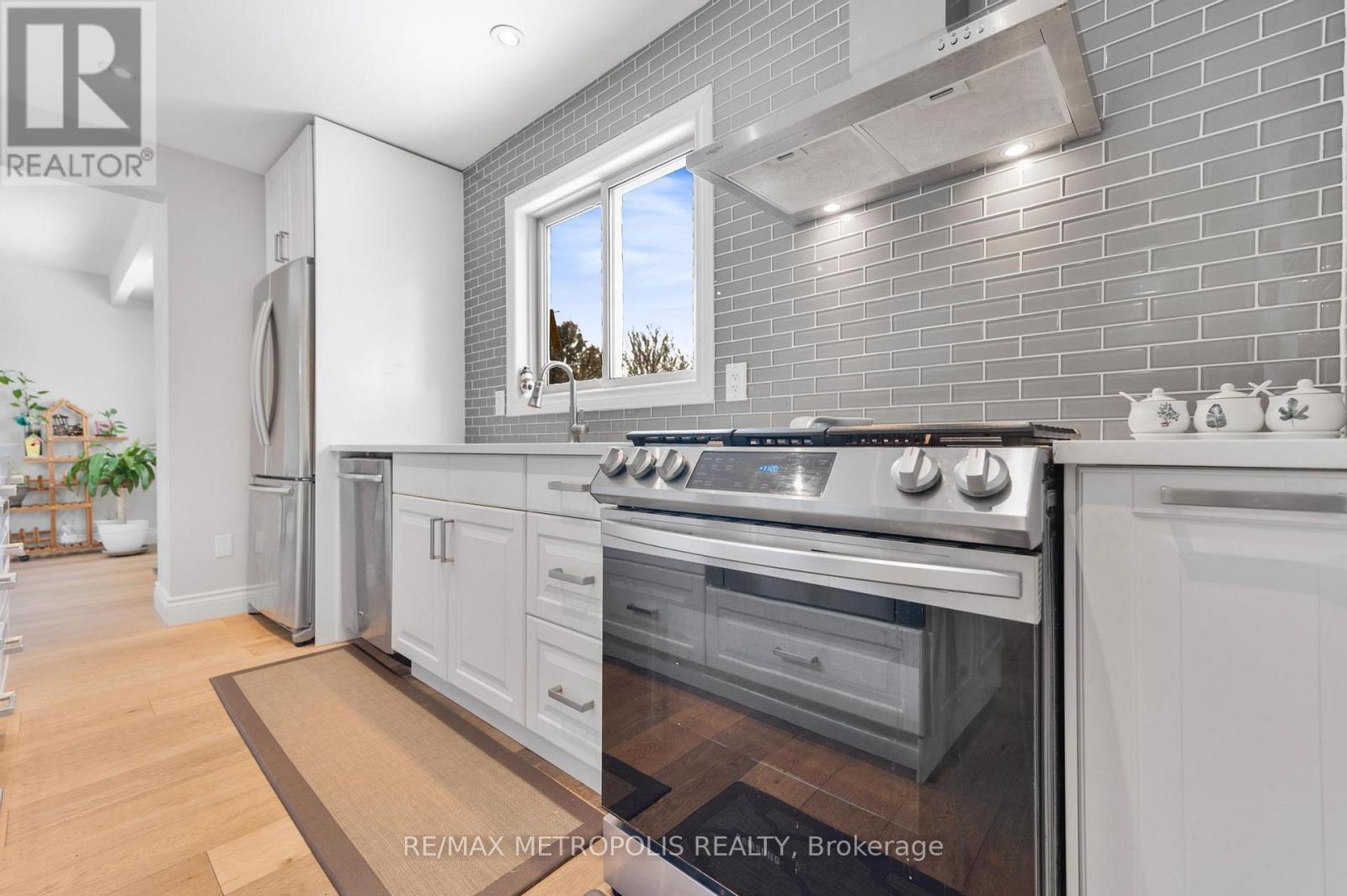 Main - 57 Calder Crescent, Whitby, ON - Indoor
