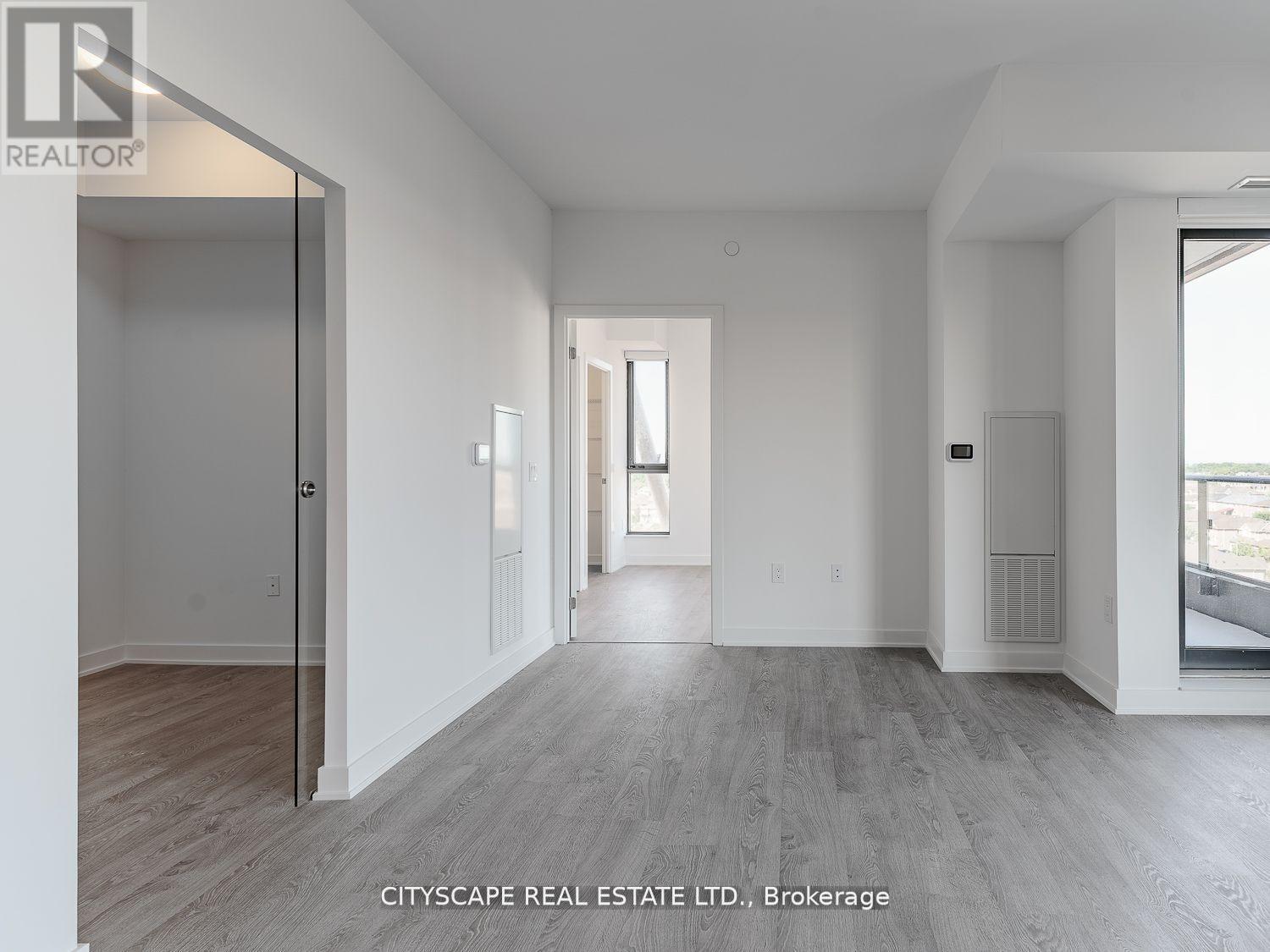 405 - 120 Eagle Rock Way, Vaughan, ON - Indoor Photo Showing Other Room