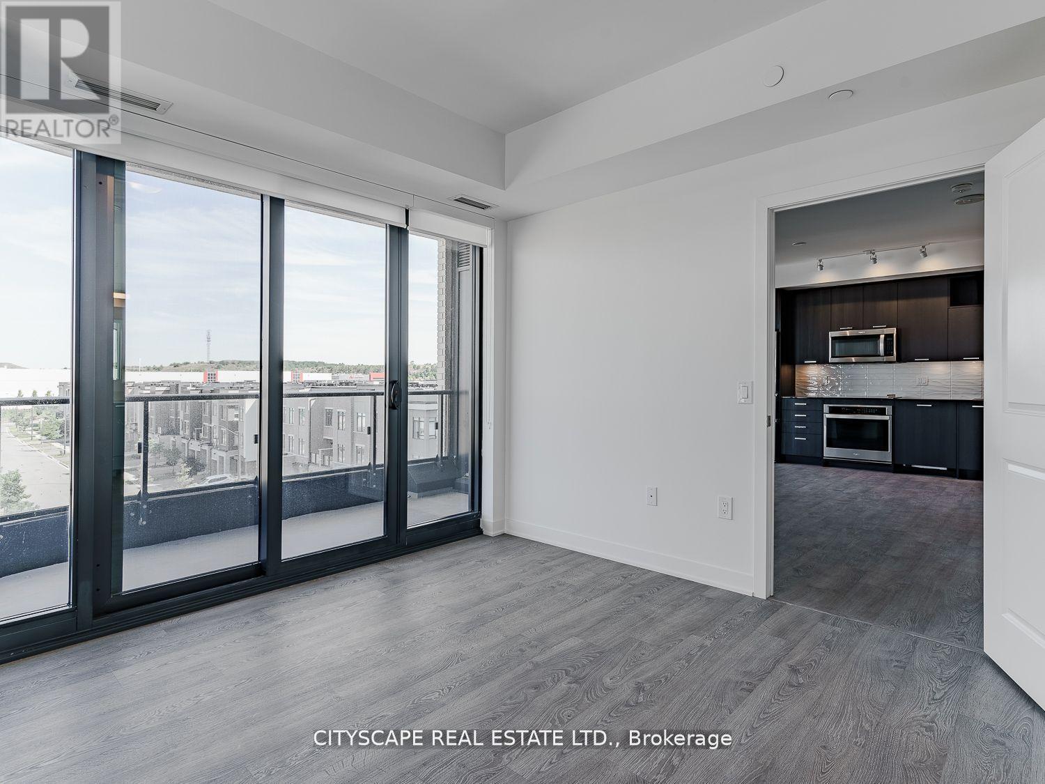 405 - 120 Eagle Rock Way, Vaughan, ON - Indoor Photo Showing Other Room