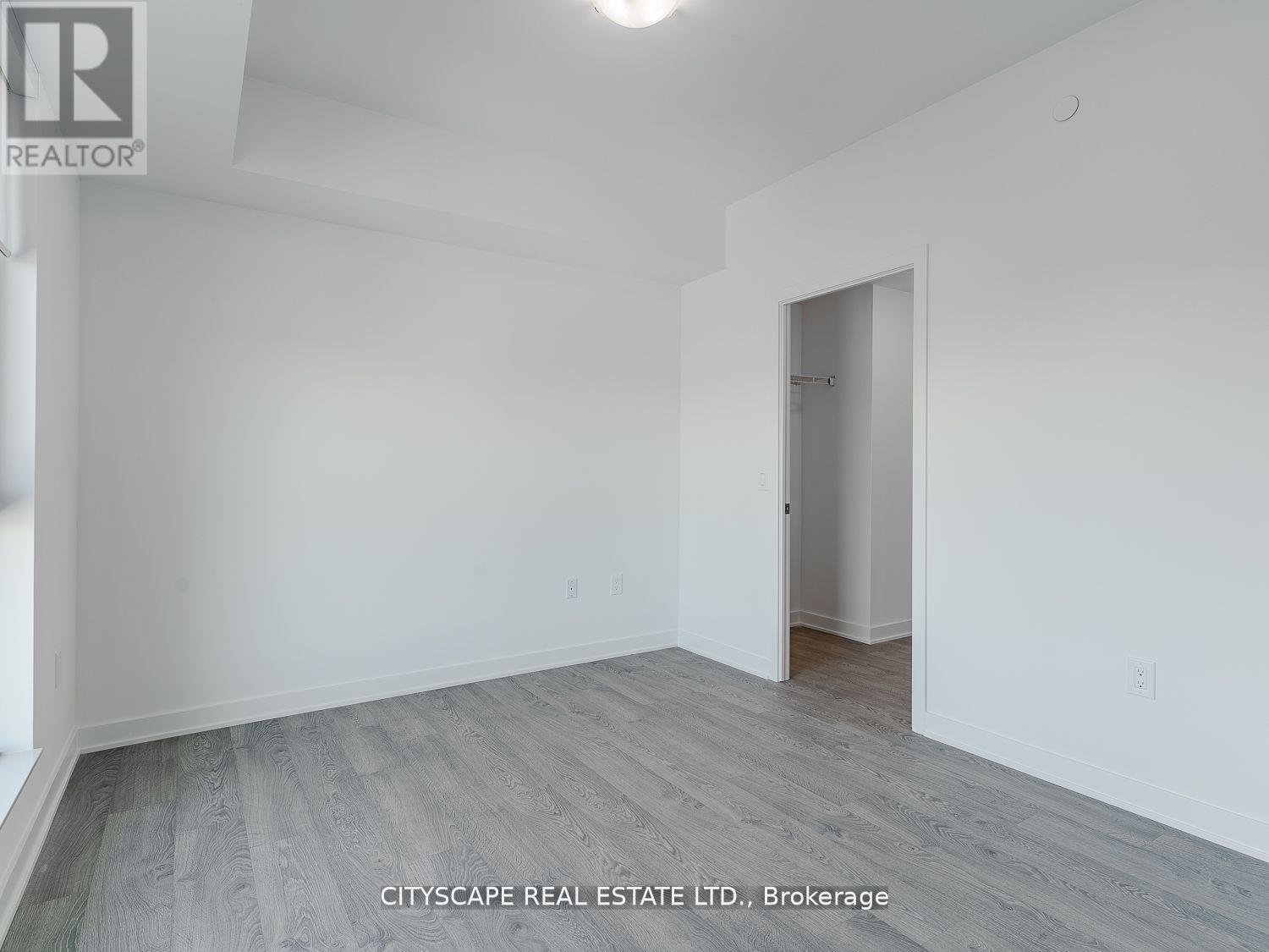 405 - 120 Eagle Rock Way, Vaughan, ON - Indoor Photo Showing Other Room