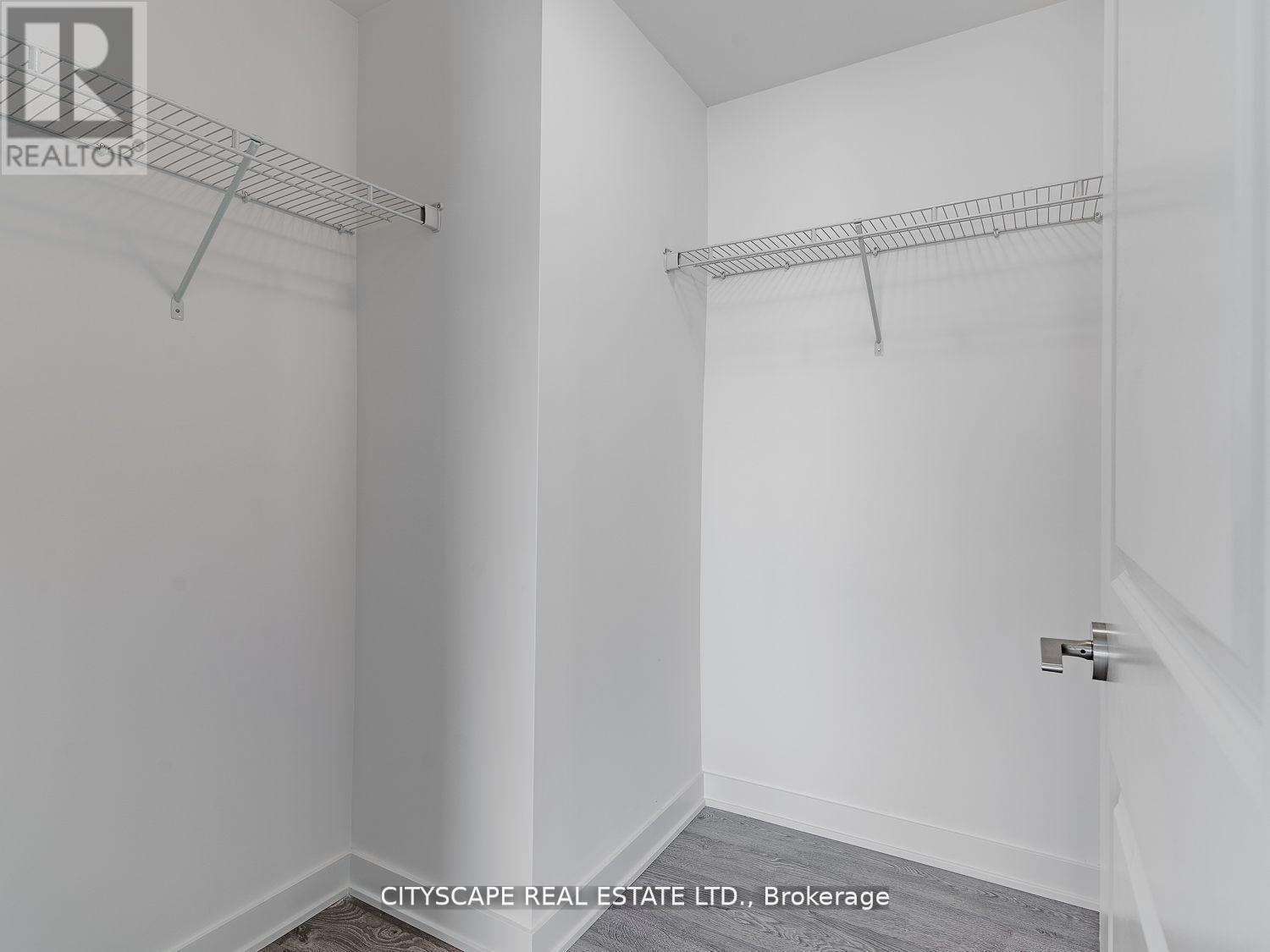 405 - 120 Eagle Rock Way, Vaughan, ON - Indoor With Storage