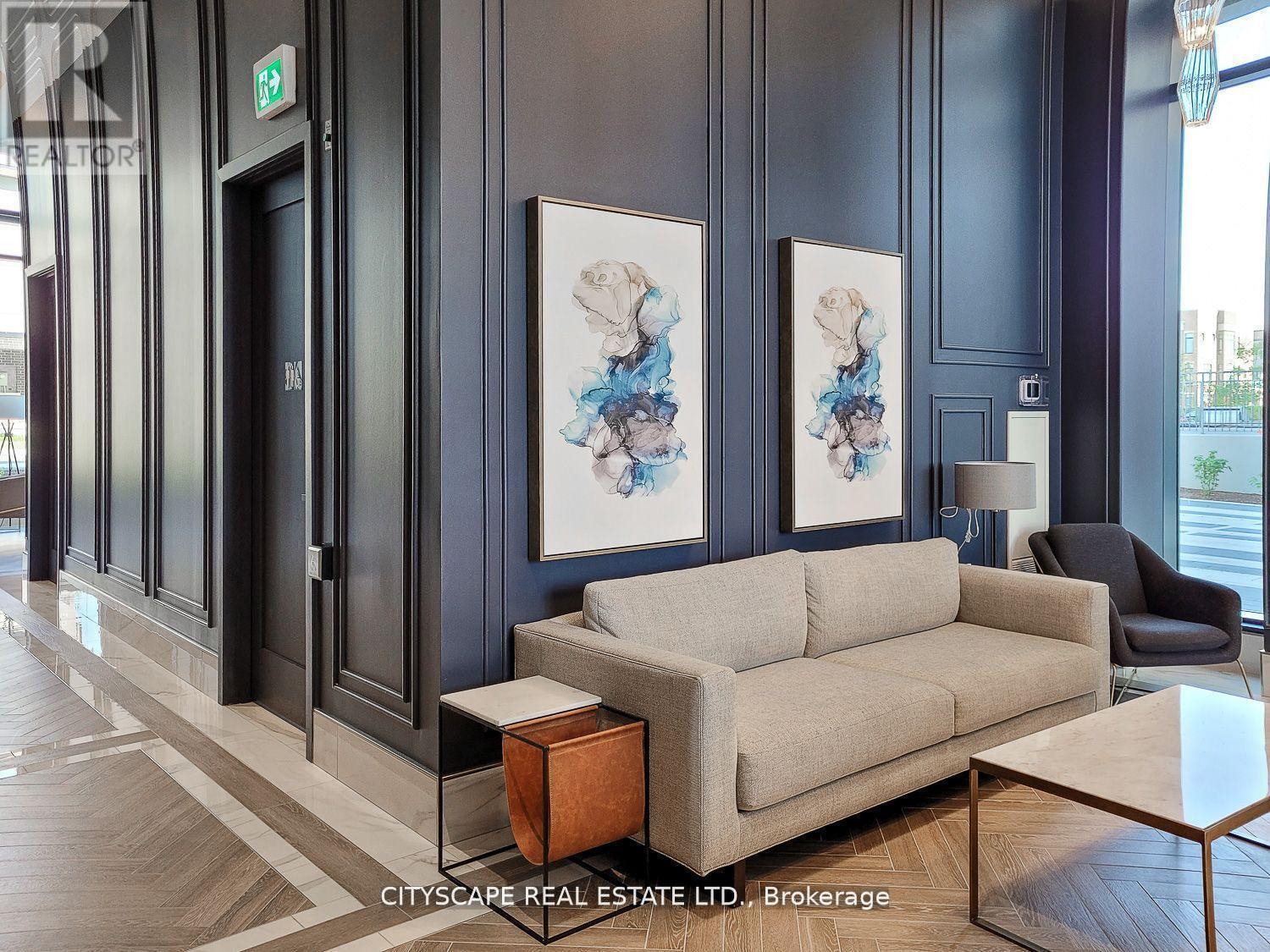 405 - 120 Eagle Rock Way, Vaughan, ON - Indoor Photo Showing Living Room