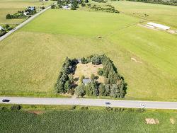 614 Southampton Road Amherst Point, NS B4H 3Y4