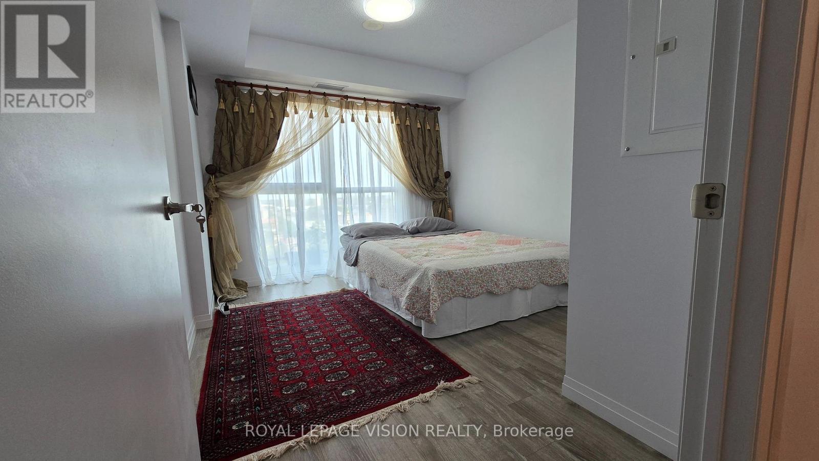 1812 - 2150 Lawrence Avenue E, Toronto, ON - Indoor Photo Showing Bedroom