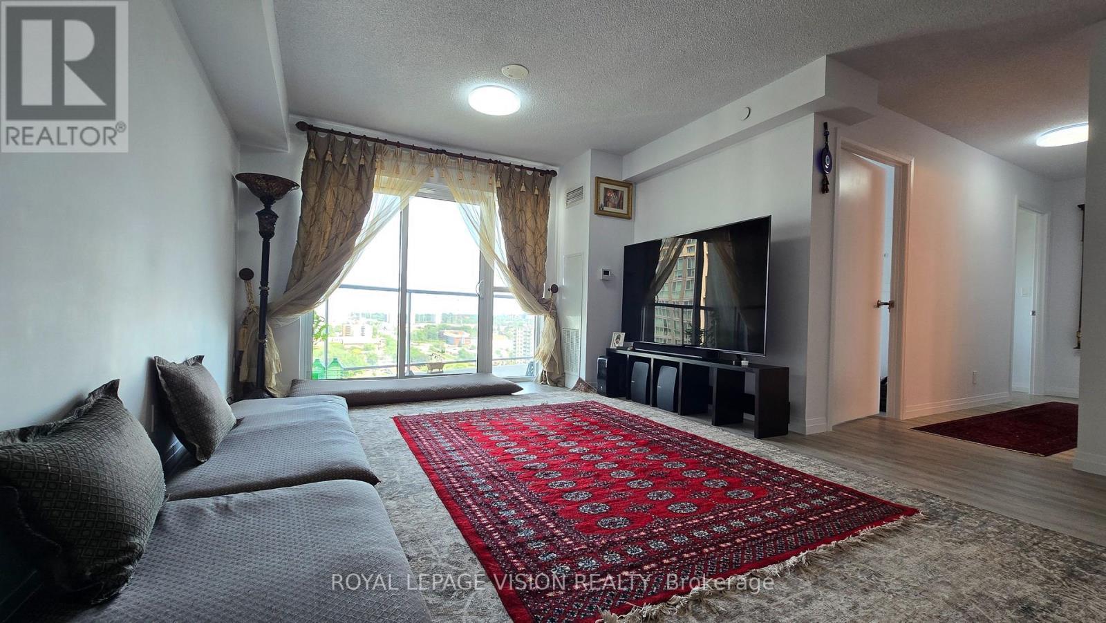 1812 - 2150 Lawrence Avenue E, Toronto, ON - Indoor Photo Showing Bedroom