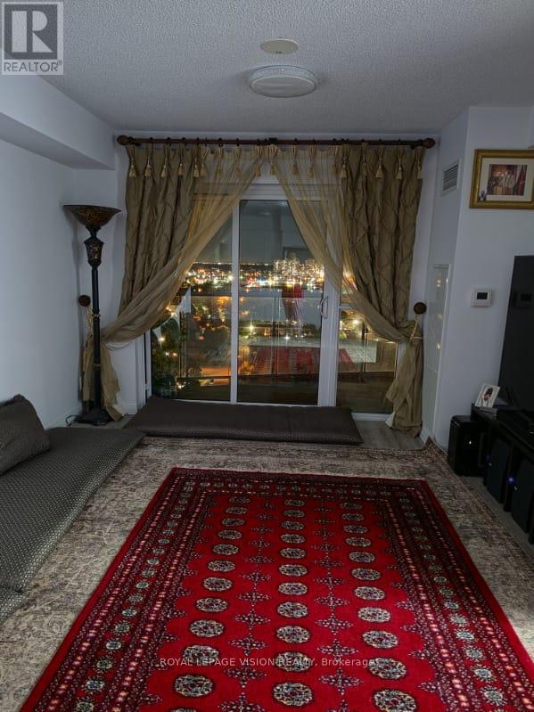1812 - 2150 Lawrence Avenue E, Toronto, ON - Indoor Photo Showing Other Room