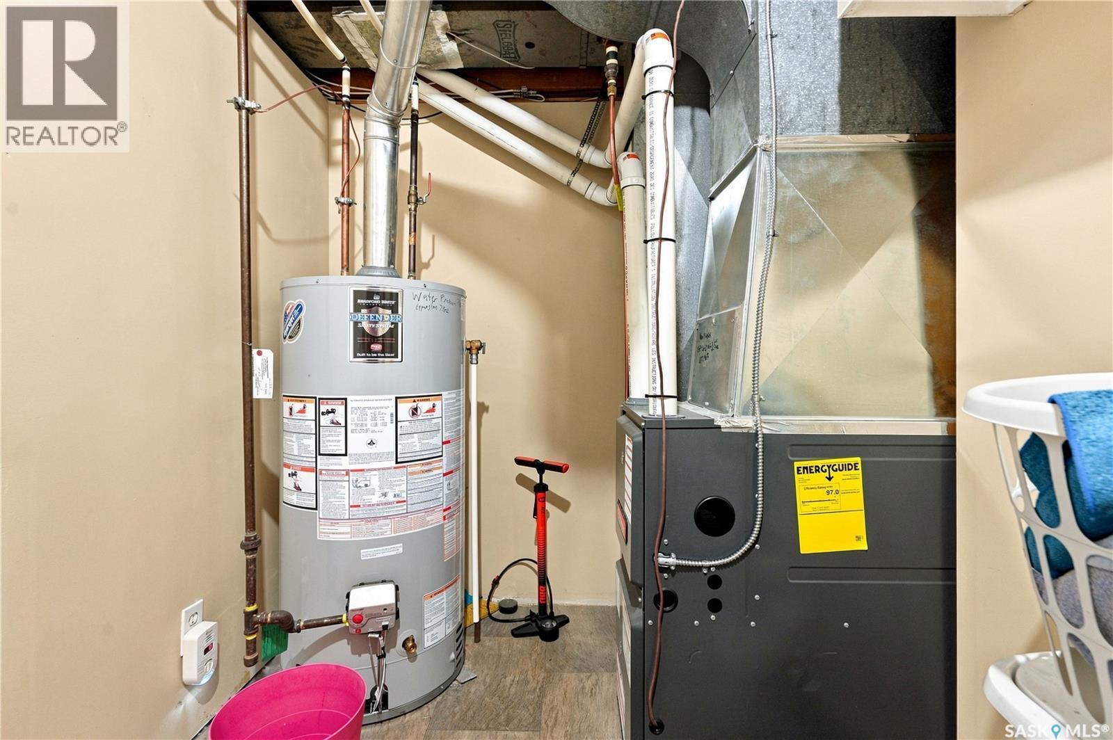 2715 Arlington Avenue, Saskatoon, SK - Indoor Photo Showing Basement