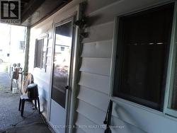 Side door / used as main entrance - 