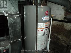 Hot water tank - 