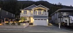 616 John Wilson Pl Ladysmith, BC V9G 0B8
