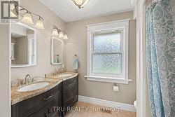 Full Bath - 