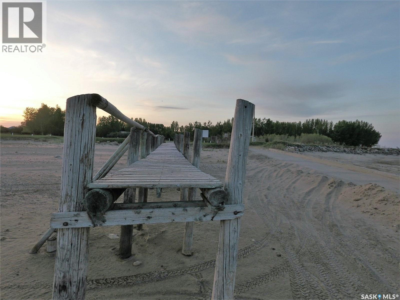 414 Zealandia Avenue, Coteau Beach, SK