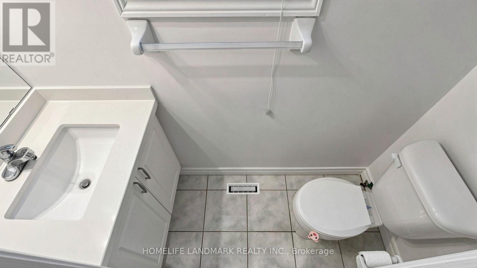 220 Williamson Road, Markham, ON - Indoor Photo Showing Bathroom