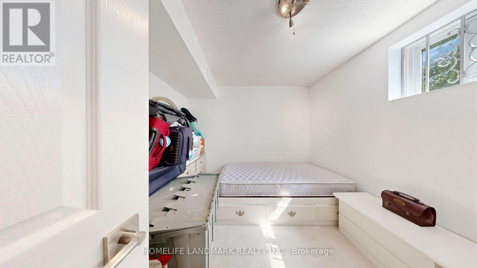 220 Williamson Road, Markham, ON - Indoor Photo Showing Other Room