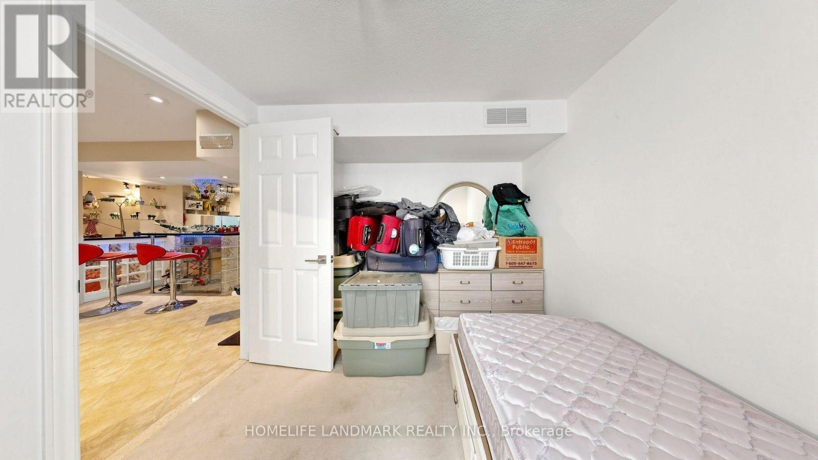 220 Williamson Road, Markham, ON - Indoor