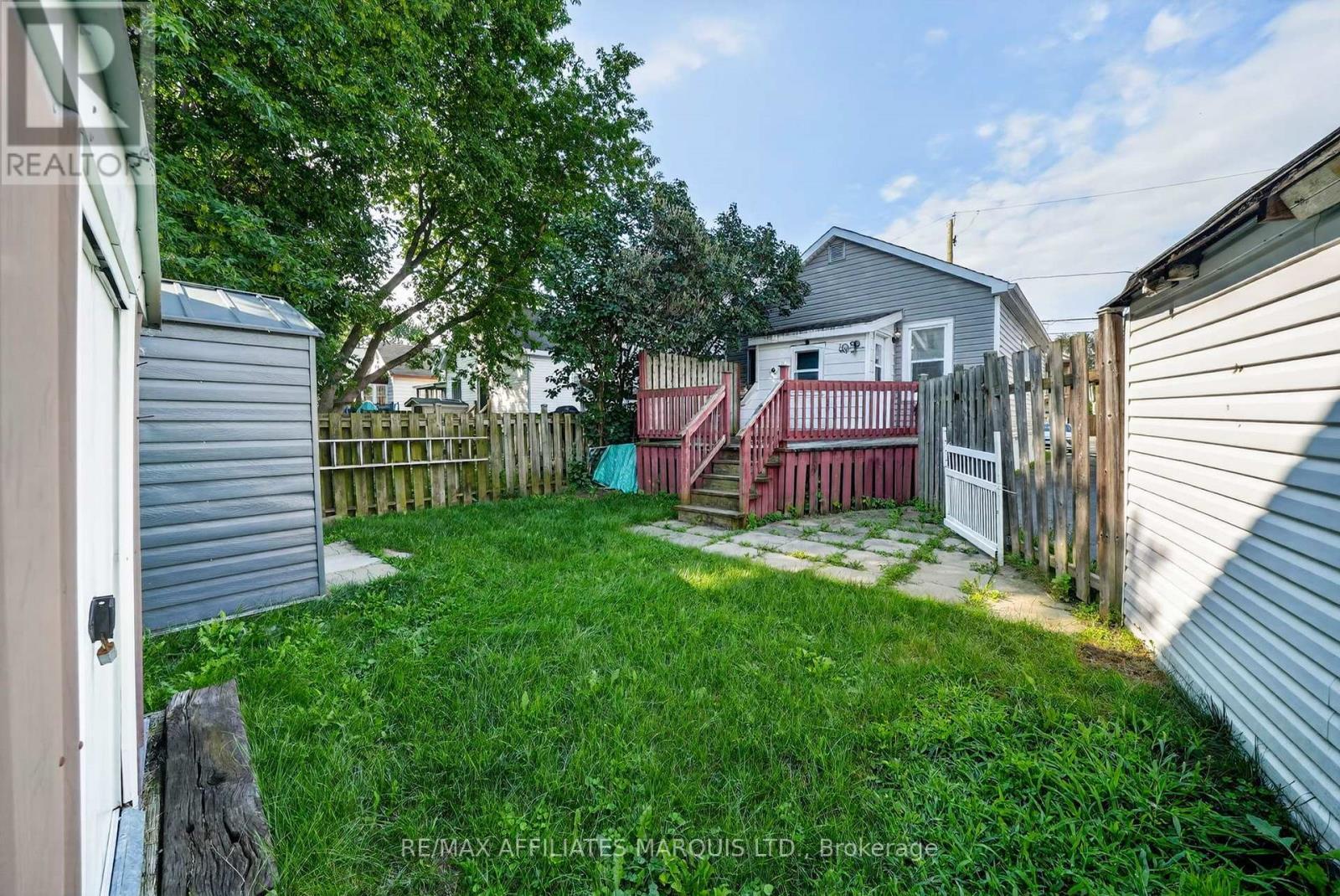331 Carleton Street, Cornwall, ON - Outdoor With Exterior
