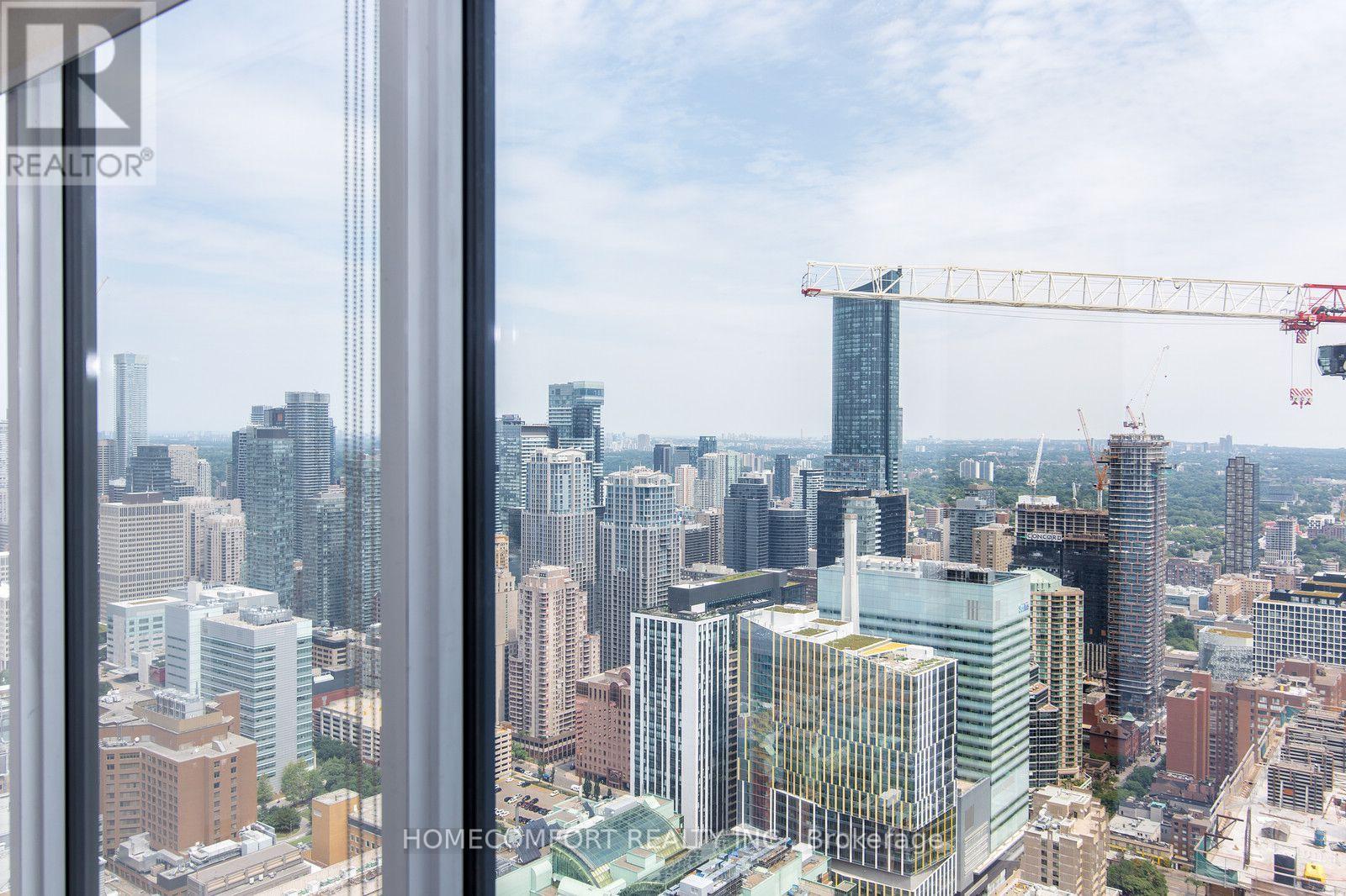 4703 - 488 University Avenue, Toronto, ON -